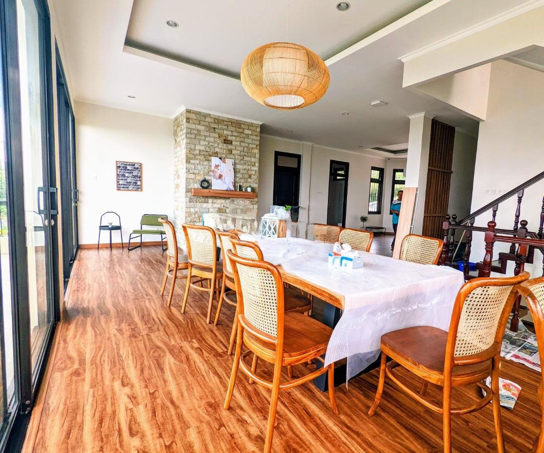Cottonwood Exclusive Villa @Lembang Asri - Jacuzzi Playground Netflix Billyard מראה חיצוני תמונה